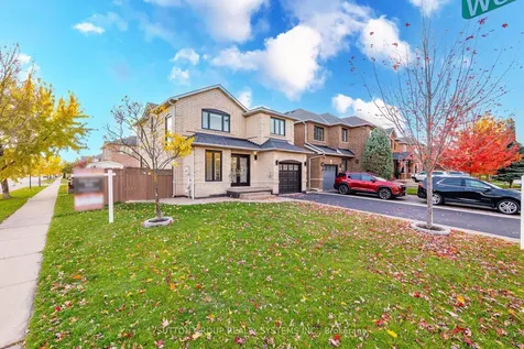 2281 Pell Crescent Oakville ON L6M 3T6