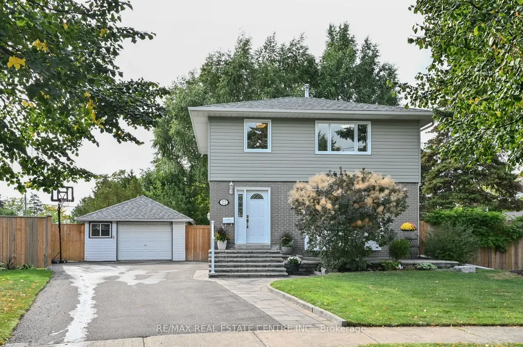22 Morpeth Road Brampton ON L6W 2Z2