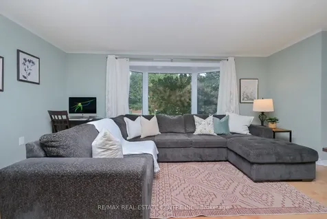 22 Morpeth Road Brampton ON L6W 2Z2