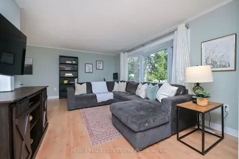 22 Morpeth Road Brampton ON L6W 2Z2