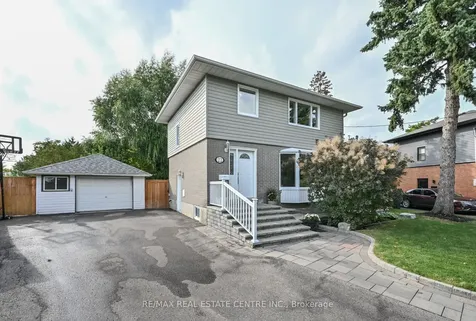 22 Morpeth Road Brampton ON L6W 2Z2