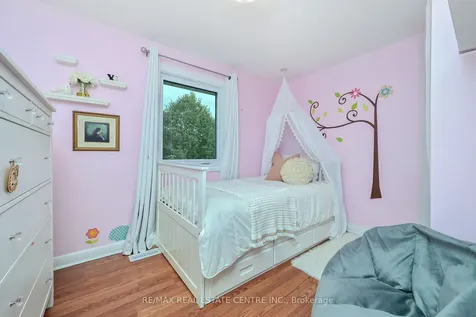 22 Morpeth Road Brampton ON L6W 2Z2