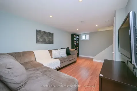 22 Morpeth Road Brampton ON L6W 2Z2