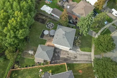 22 Morpeth Road Brampton ON L6W 2Z2