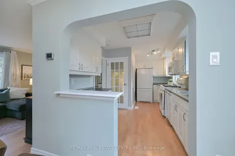 22 Morpeth Road Brampton ON L6W 2Z2