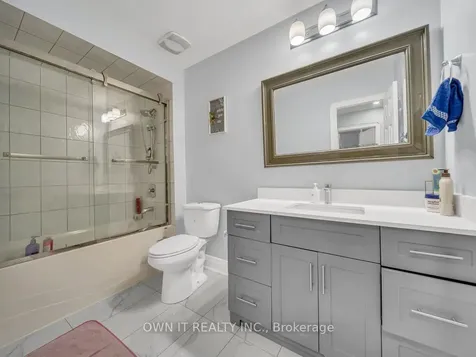 72 Dantek Court Brampton ON L6V 3T4