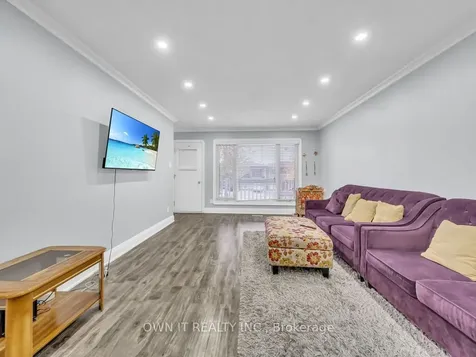 72 Dantek Court Brampton ON L6V 3T4