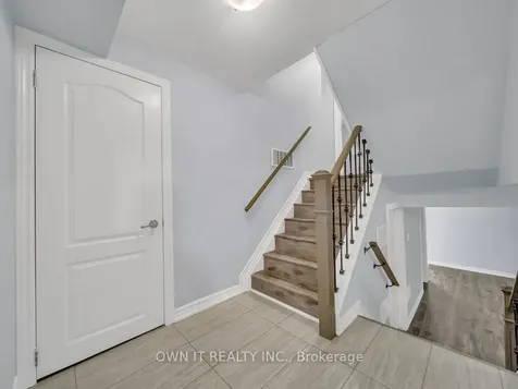 72 Dantek Court Brampton ON L6V 3T4