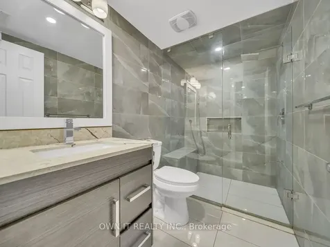 72 Dantek Court Brampton ON L6V 3T4