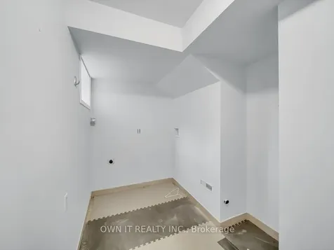 72 Dantek Court Brampton ON L6V 3T4