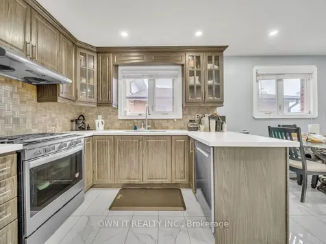 72 Dantek Court Brampton ON L6V 3T4