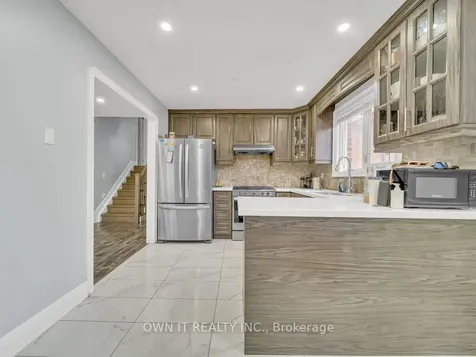 72 Dantek Court Brampton ON L6V 3T4