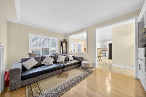 115 Long Meadow Road Brampton ON L6P 2H7