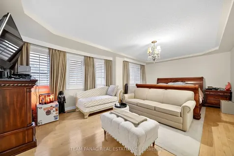 115 Long Meadow Road Brampton ON L6P 2H7