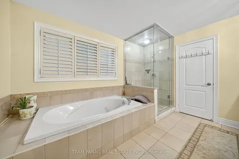 115 Long Meadow Road Brampton ON L6P 2H7