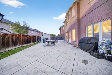 115 Long Meadow Road Brampton ON L6P 2H7