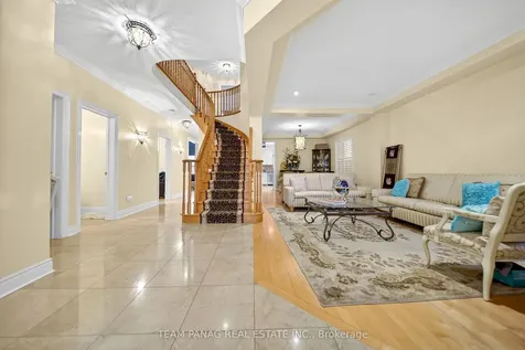 115 Long Meadow Road Brampton ON L6P 2H7