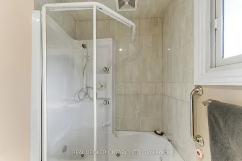 423 Donnybrook Road Oakville ON L6J 4Y2