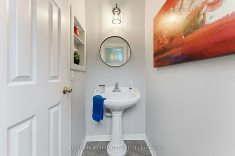 423 Donnybrook Road Oakville ON L6J 4Y2