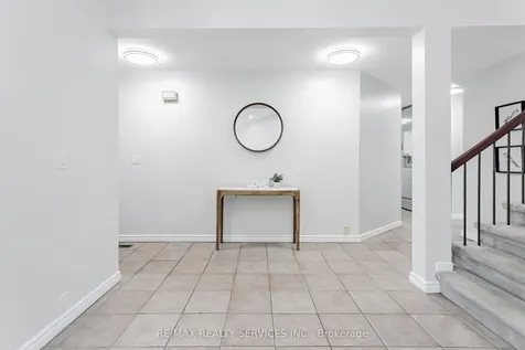 16 Marchmount Crescent Brampton ON L6S 2S9