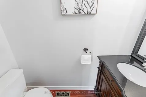 16 Marchmount Crescent Brampton ON L6S 2S9