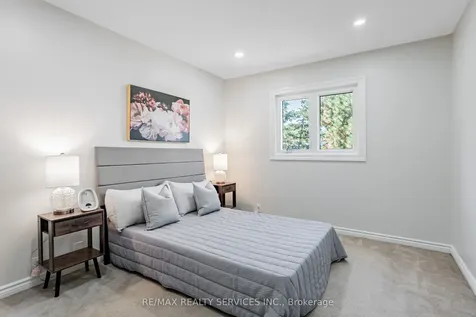 16 Marchmount Crescent Brampton ON L6S 2S9