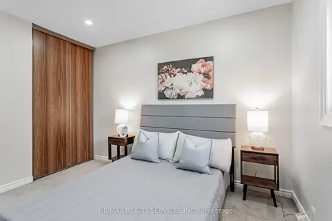 16 Marchmount Crescent Brampton ON L6S 2S9