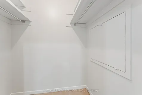 16 Marchmount Crescent Brampton ON L6S 2S9