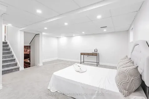 16 Marchmount Crescent Brampton ON L6S 2S9