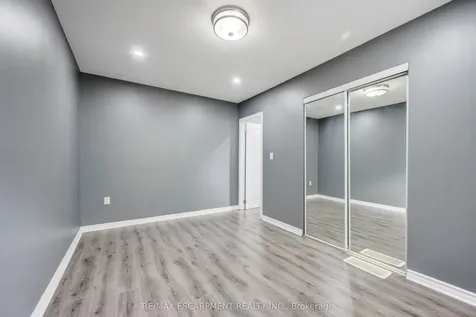 61 Clarence Street Brampton ON L6W 1S4