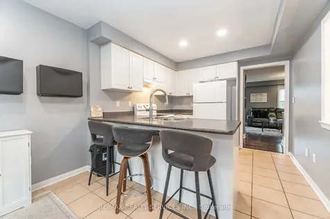 271 Richvale Drive S Brampton ON L6Z 4W7