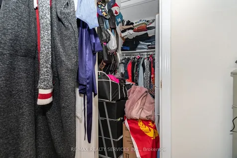 271 Richvale Drive S Brampton ON L6Z 4W7