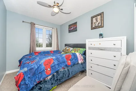 271 Richvale Drive S Brampton ON L6Z 4W7