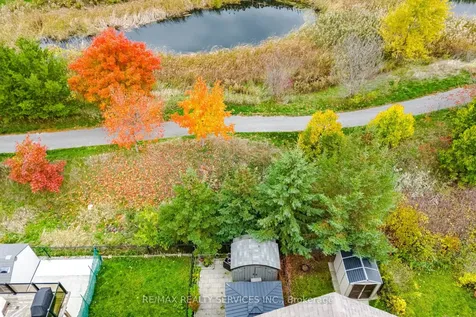 271 Richvale Drive S Brampton ON L6Z 4W7