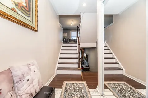 271 Richvale Drive S Brampton ON L6Z 4W7