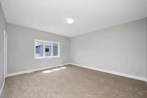 54 Claremont Drive Brampton ON L6R 4G3