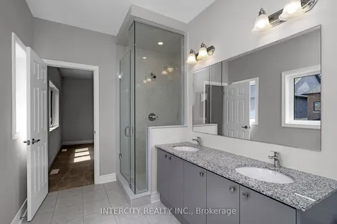 54 Claremont Drive Brampton ON L6R 4G3