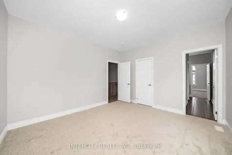 54 Claremont Drive Brampton ON L6R 4G3