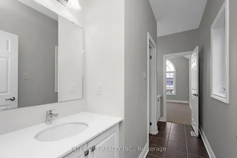 54 Claremont Drive Brampton ON L6R 4G3