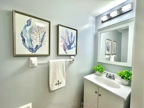 77 Beavervalley Drive Brampton ON L7A 3R3