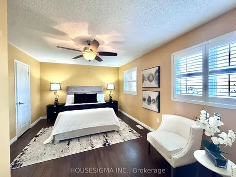 77 Beavervalley Drive Brampton ON L7A 3R3