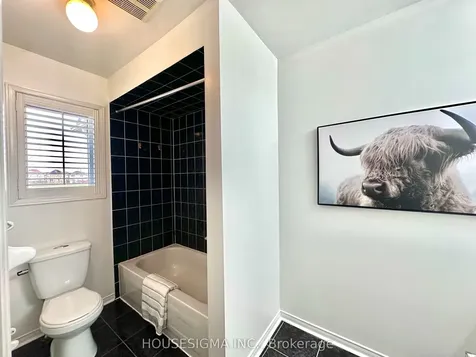 77 Beavervalley Drive Brampton ON L7A 3R3