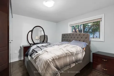 13 Tullamore Road S Brampton ON L6W 1J7