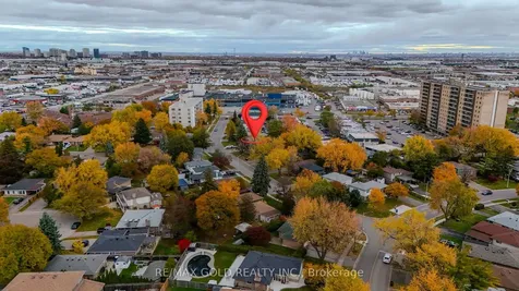 13 Tullamore Road S Brampton ON L6W 1J7