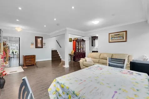 13 Tullamore Road S Brampton ON L6W 1J7