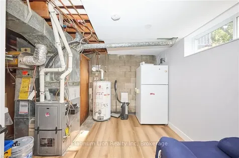 2214 Prospect Street Burlington ON L7R 1Z7