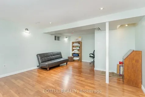 134 Royal Salisbury Way Brampton ON L6V 3J8