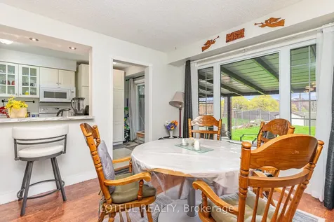 134 Royal Salisbury Way Brampton ON L6V 3J8