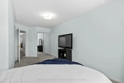 44 Roadmaster Lane Brampton ON L7A 3A7