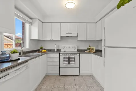 44 Roadmaster Lane Brampton ON L7A 3A7